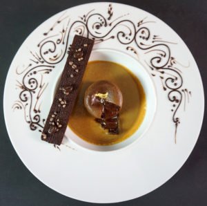 Chocolate-fondant-coffee-sauce-Gastronomicom-pastry-culinary-school